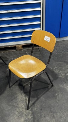 4 Besucherstühle